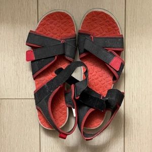 Lands End red and black sandals